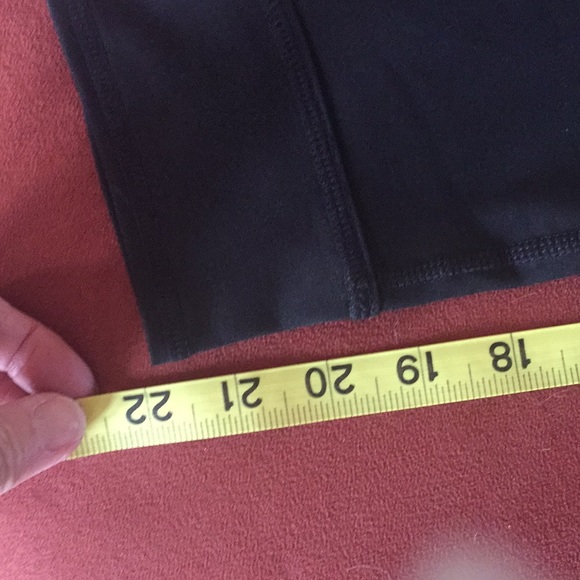 ✨Gaiam Om-Dri Capri  Pants NWT✨ - Picture 6 of 9